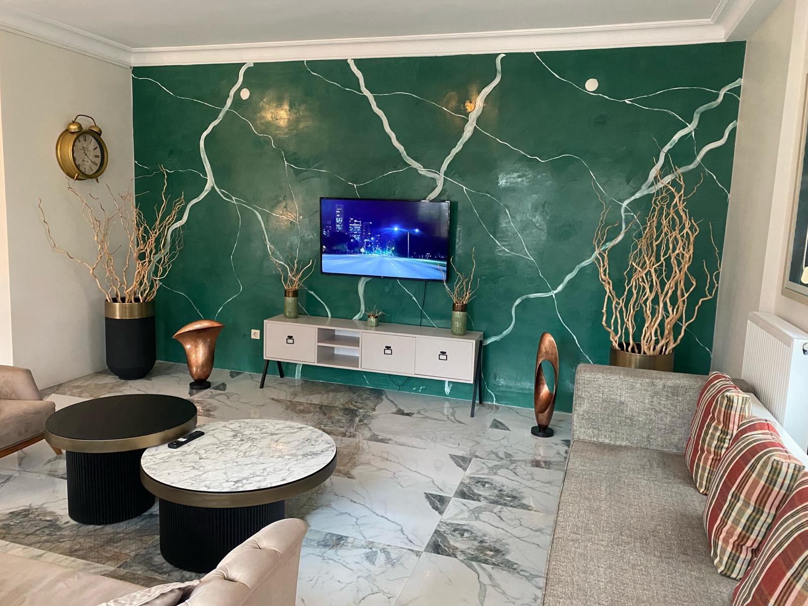 8bddce8b-5a4e-46fb-8422-4022dfbca4dd