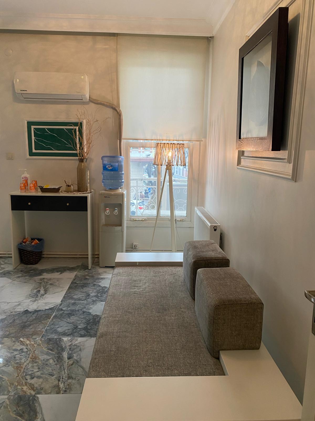 a7fee214-9903-4a5a-8817-668ba27d3f5e